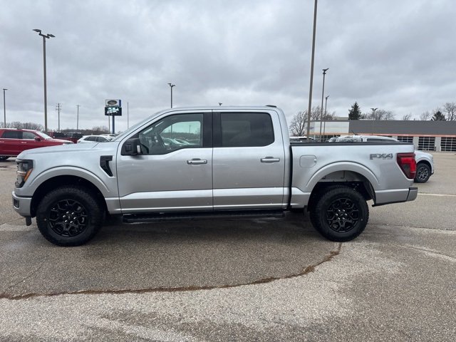 New 2025 Ford F150 XLT w/ Equipment Group 302A MID image 6