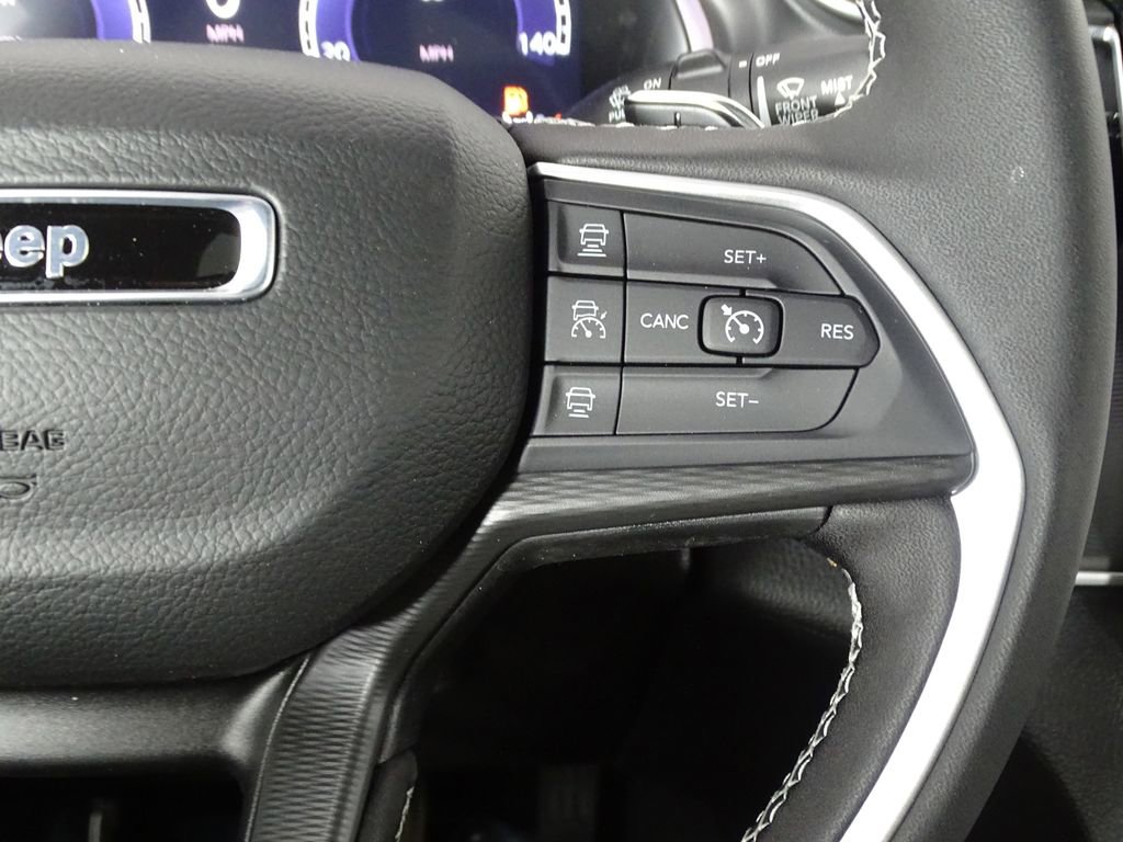 New 2025 Jeep Grand Cherokee L Laredo w/ Luxury Tech Group I image 29