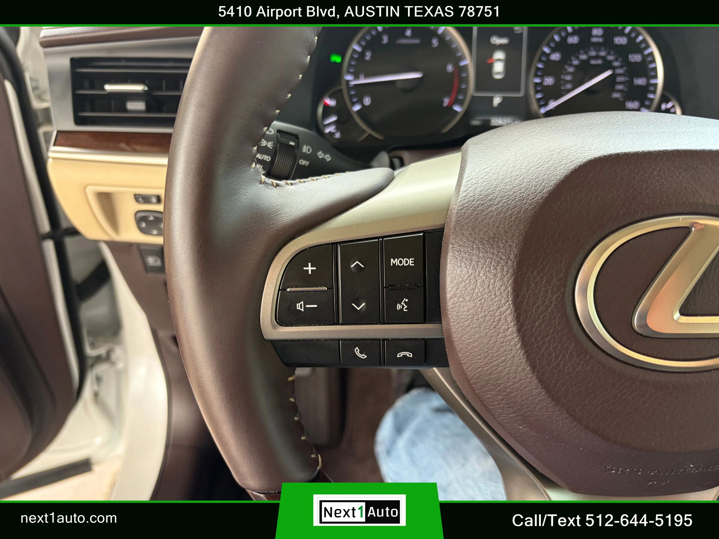 Used 2018 Lexus ES 350 w/ Luxury Package w/Wood Trim FWD image 27