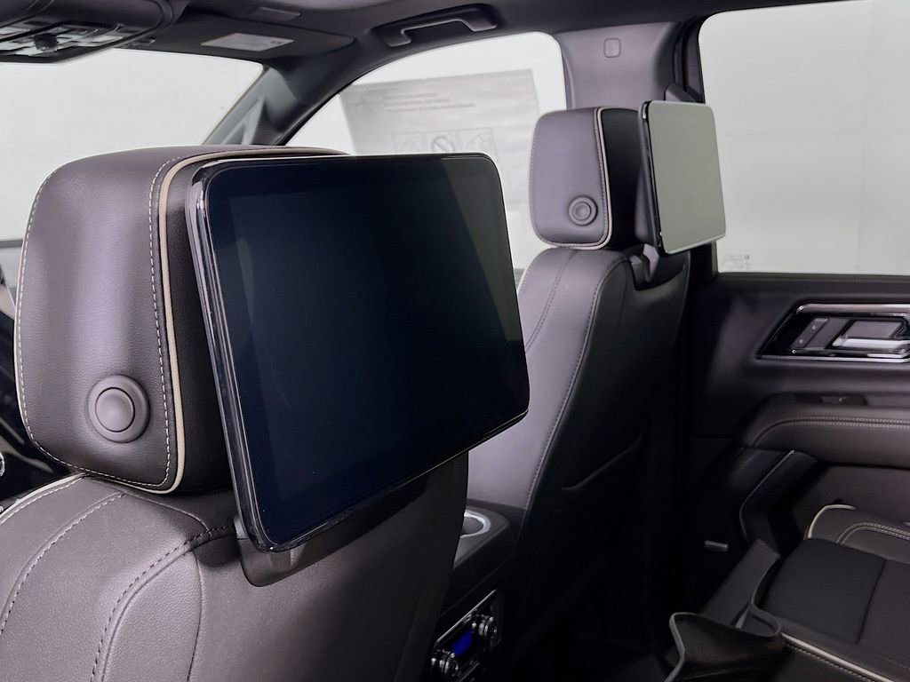 New 2026 GMC Yukon XL Elevation w/ Elevation Premium Package AWD/4WD image 26