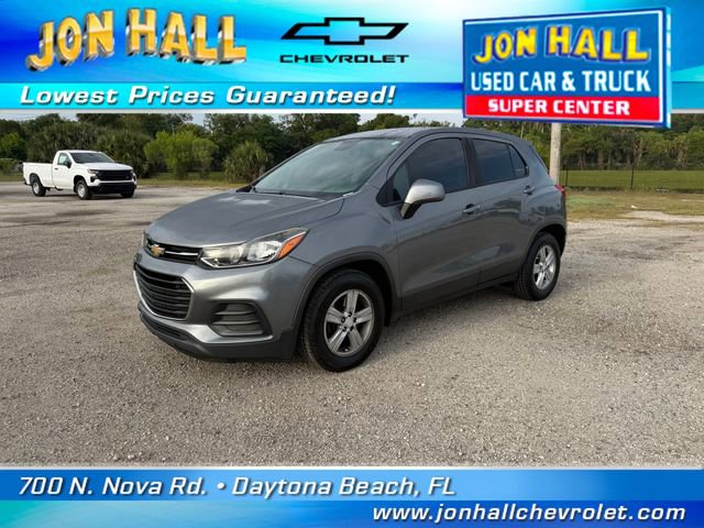 Used 2020 Chevrolet Trax LS w/ Tint and Cruise Package FWD image 2
