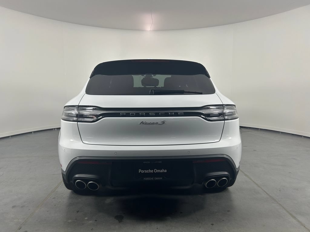 Certified 2025 Porsche Macan S AWD/4WD image 6