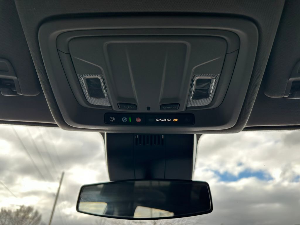 Used 2023 Chevrolet Silverado 1500 LT image 34