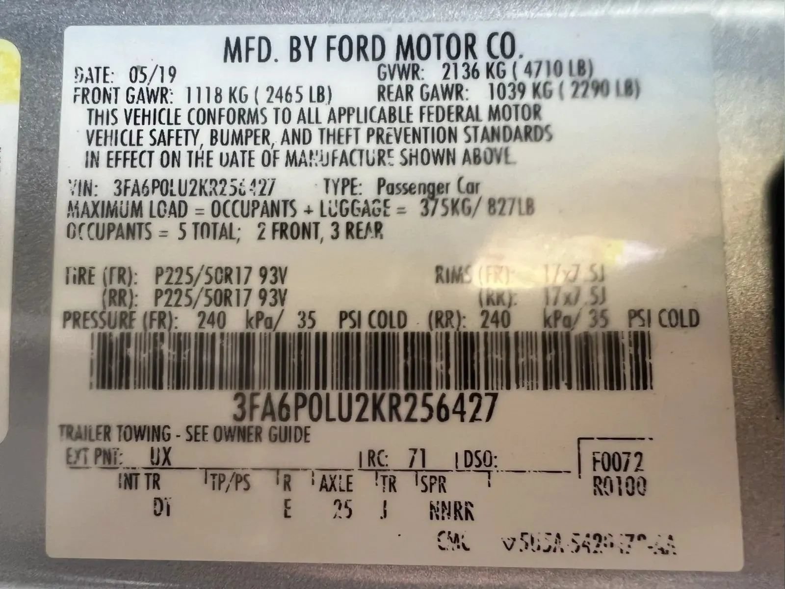 Used 2019 Ford Fusion SE FWD image 14