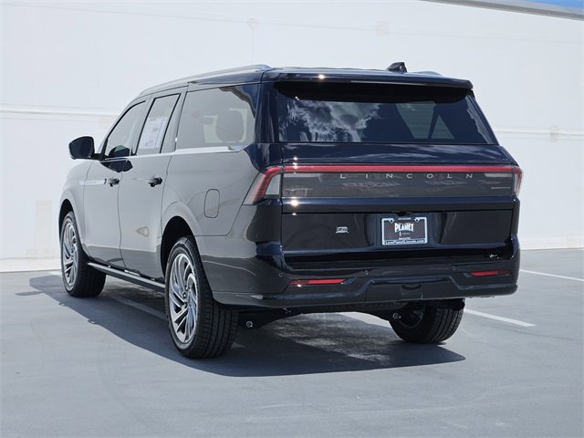 New 2025 Lincoln Navigator L Reserve image 5