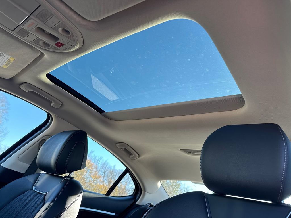 New 2026 Genesis G70 2.5T Prestige image 32