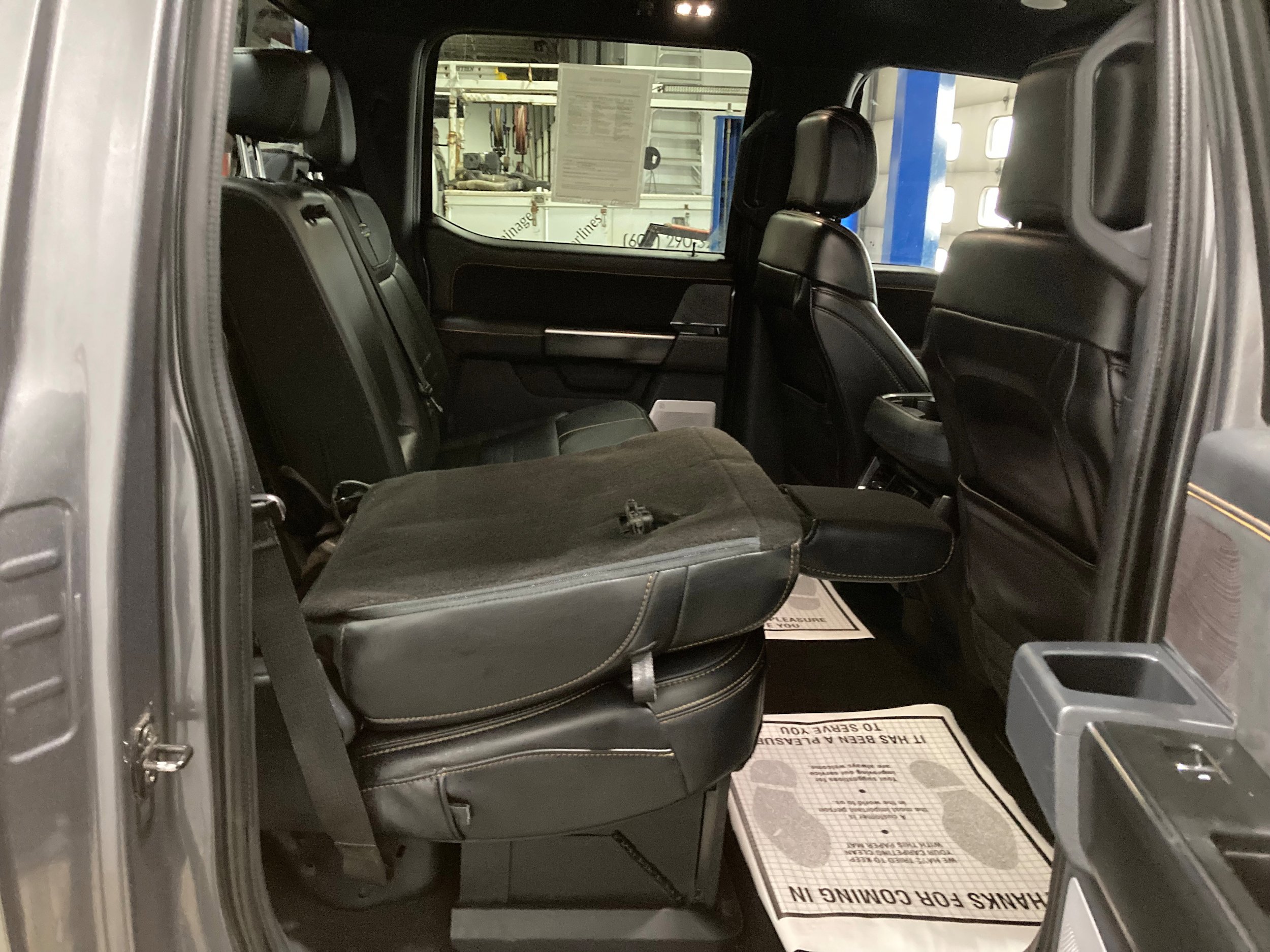 Used 2023 Ford F350 Platinum AWD/4WD image 11