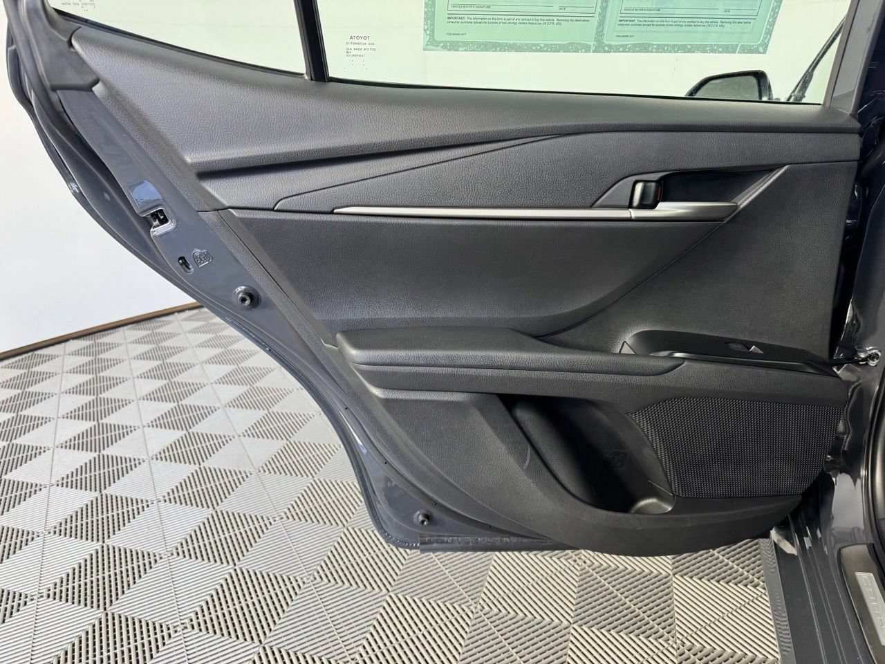 Used 2025 Toyota Camry LE FWD image 24