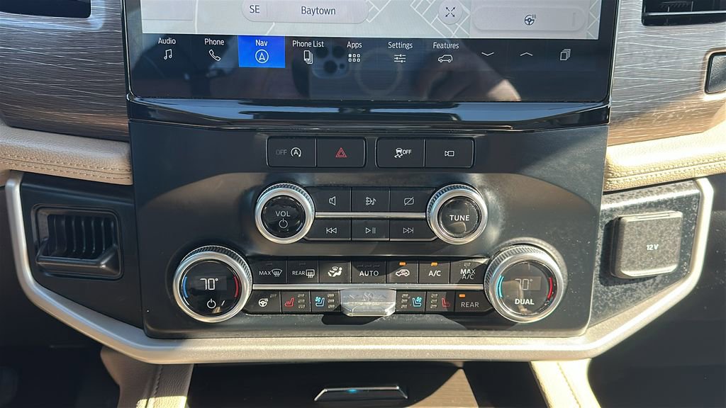 Used 2024 Ford Expedition Max Limited image 26