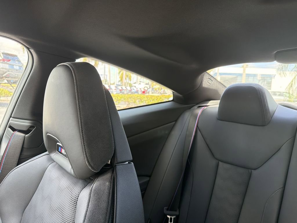 Used 2024 BMW M4 Coupe w/ Executive Package image 11