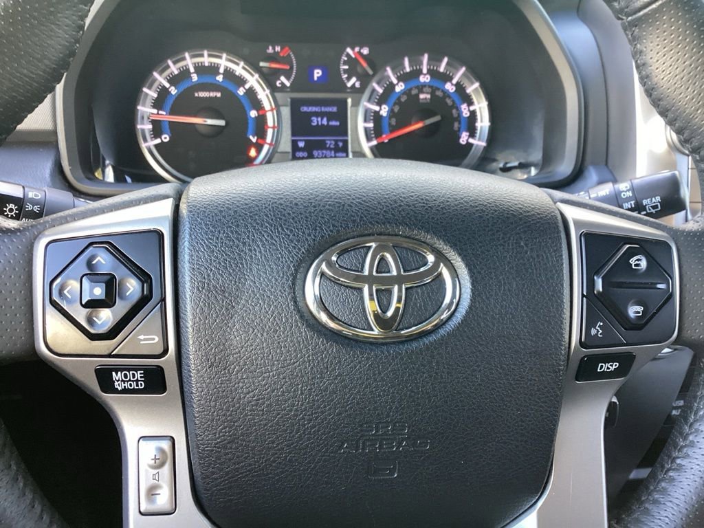 Used 2018 Toyota 4Runner Limited AWD/4WD image 19