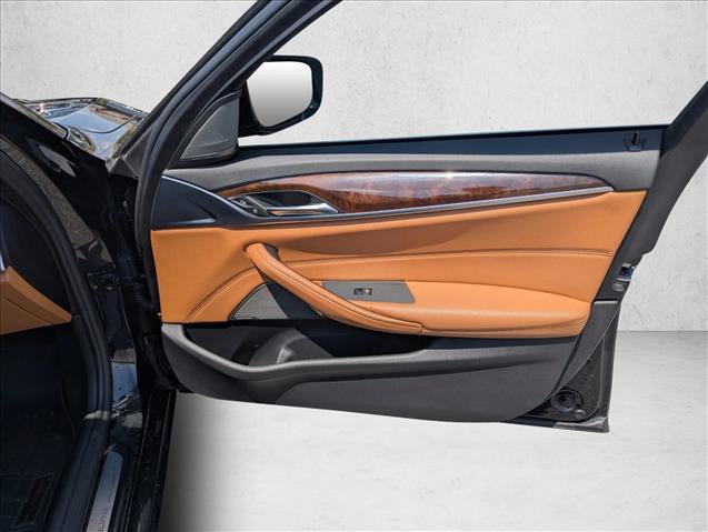 Used 2018 BMW 540i RWD image 26