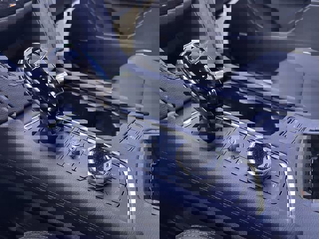 New 2025 Cadillac XT5 Premium Luxury image 17