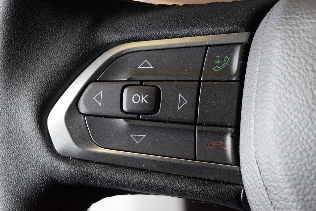 Used 2023 Jeep Compass Limited AWD/4WD image 19