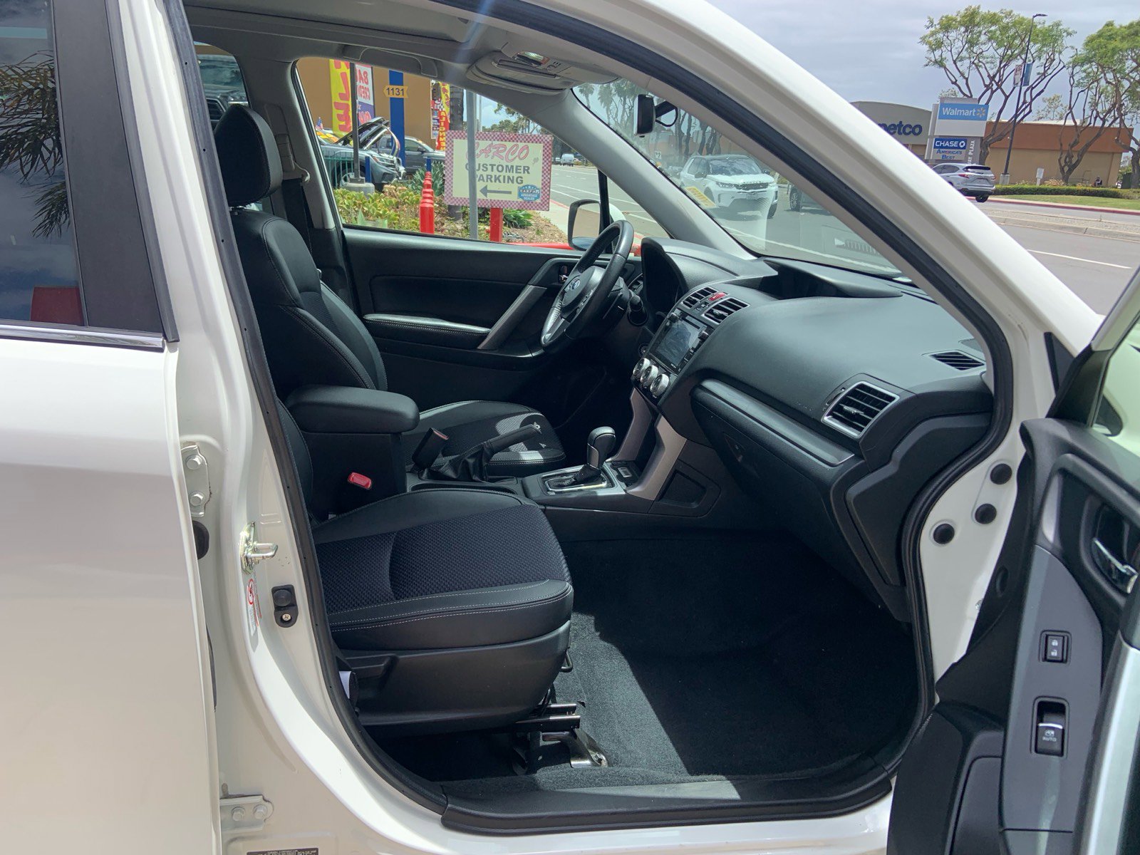 Used 2018 Subaru Forester 2.0XT Premium AWD/4WD image 8
