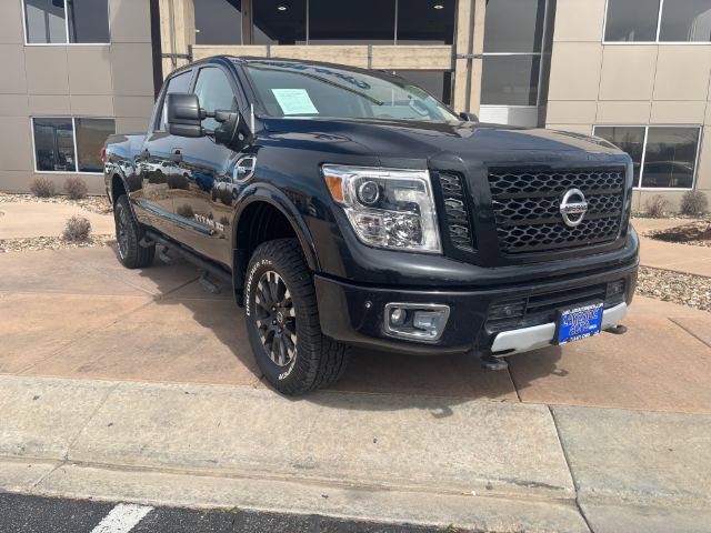 Used 2017 Nissan Titan PRO-4X w/ Pro-4x Convenience Package image 3