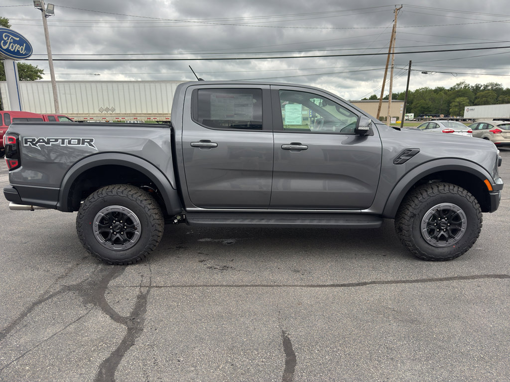 New 2025 Ford Ranger Raptor image 3