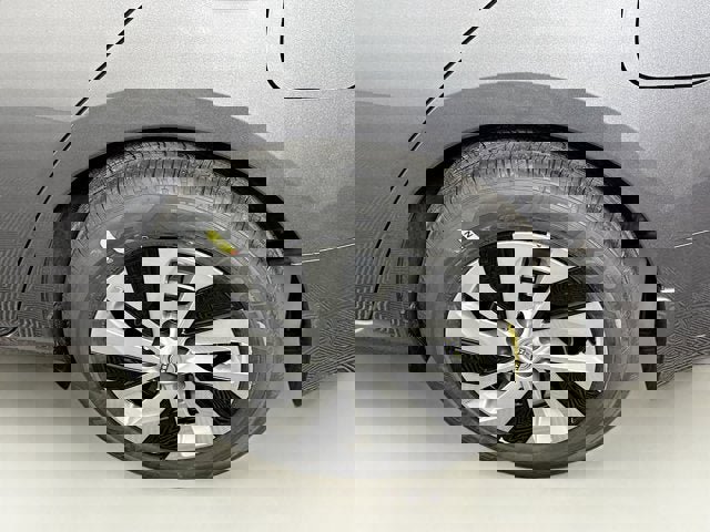 New 2025 Nissan Altima 2.5 S image 10