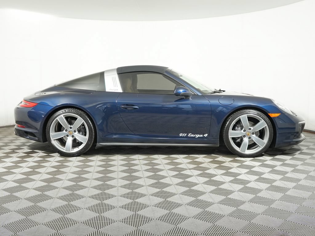 Certified 2017 Porsche 911 Targa 4 AWD/4WD image 13