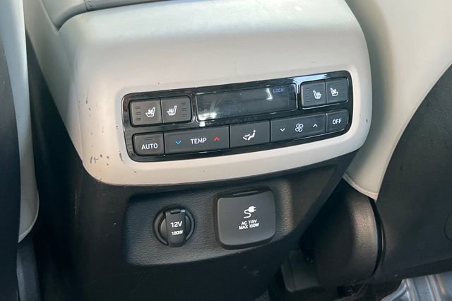 Used 2023 Hyundai Palisade SEL w/ Premium Package FWD image 15