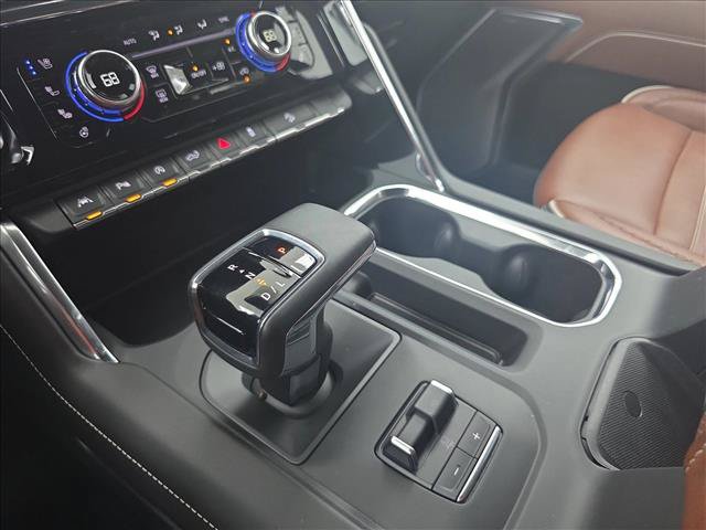 Used 2025 GMC Sierra 1500 Denali Ultimate AWD/4WD image 12