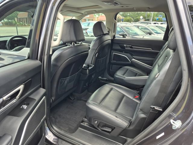 Used 2025 Kia Telluride S AWD/4WD image 14