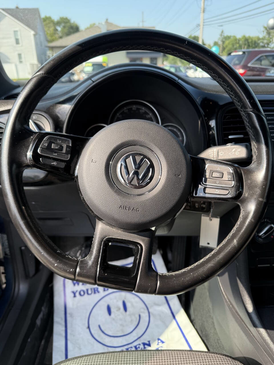 Used 2018 Volkswagen Beetle 2.0T S FWD image 12