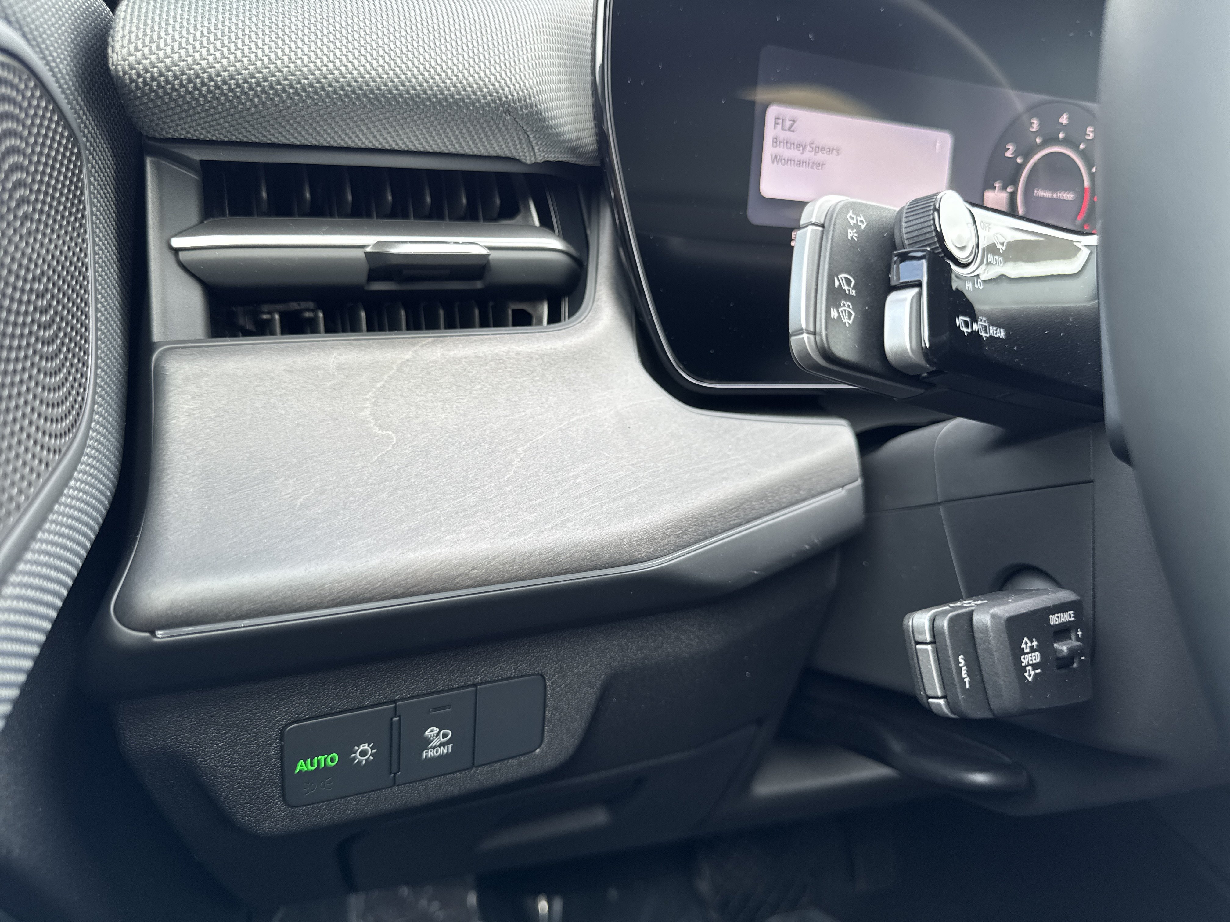 New 2026 Audi Q3 quattro 2.0T AWD/4WD image 26