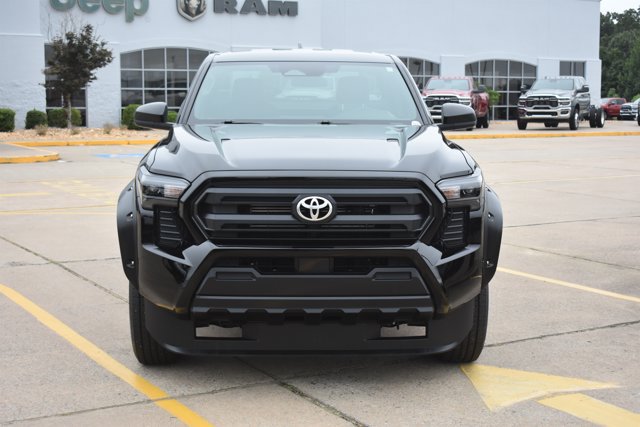 Used 2024 Toyota Tacoma SR w/ Towing Package RWD image 2