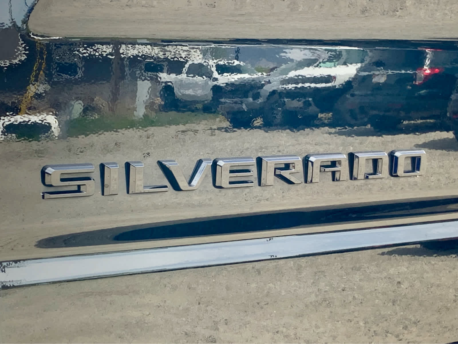 Used 2023 Chevrolet Silverado 1500 ZR2 w/ Technology Package AWD/4WD image 20