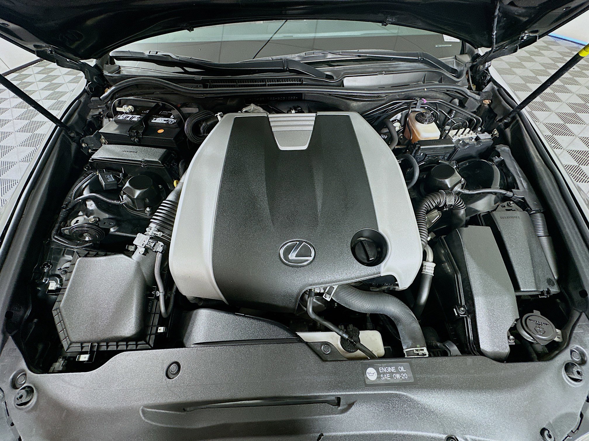 Used 2017 Lexus IS 350 F Sport image 34