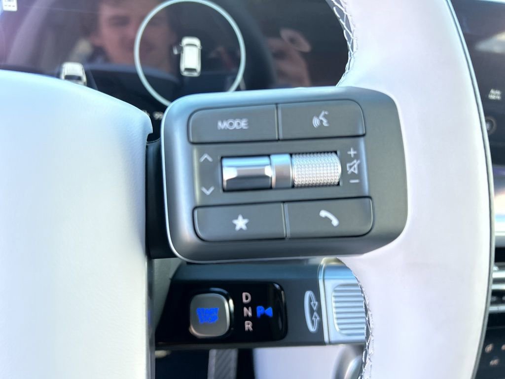 New 2026 Hyundai Ioniq 9 Calligraphy image 14