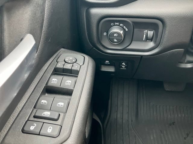 Used 2025 RAM 1500 Big Horn AWD/4WD image 18