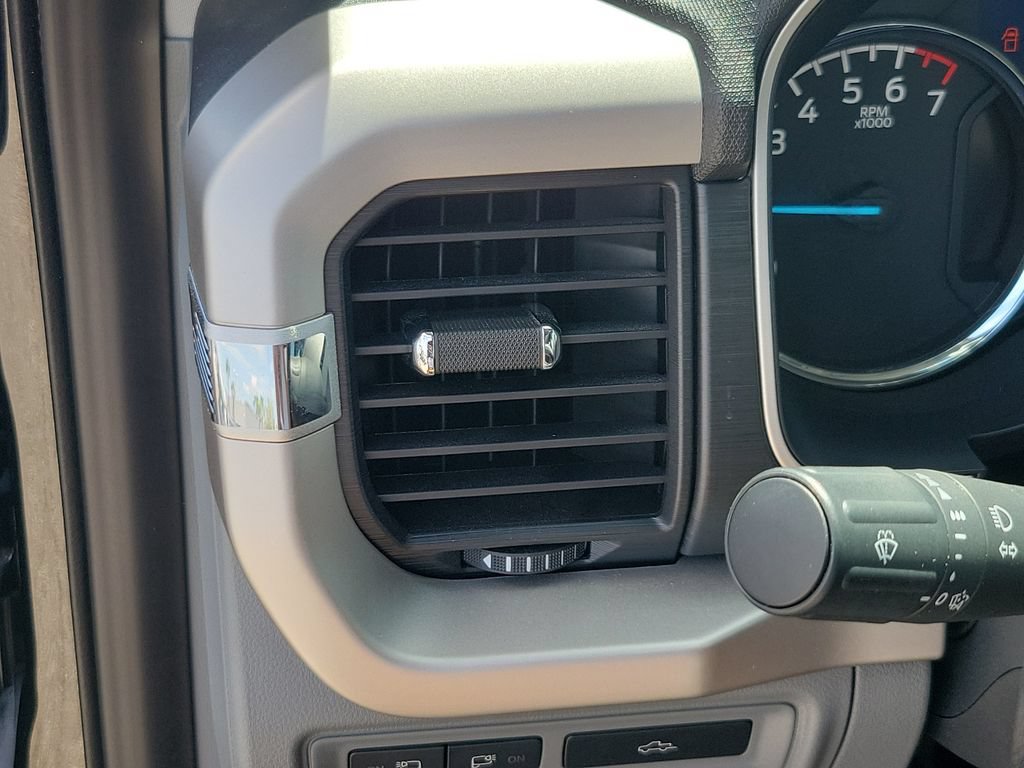 Used 2021 Ford F150 XLT w/ Equipment Group 302A High AWD/4WD image 29