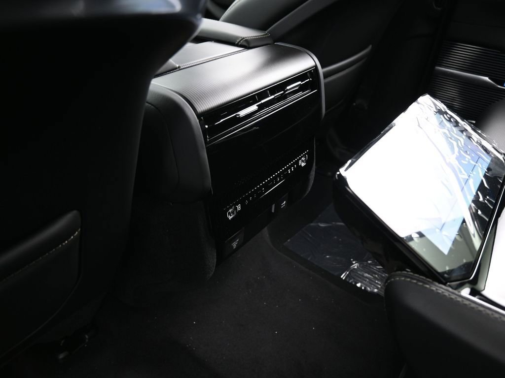 Used 2024 Jeep Grand Wagoneer L Series II w/ Quick Order Packagew 28T image 40