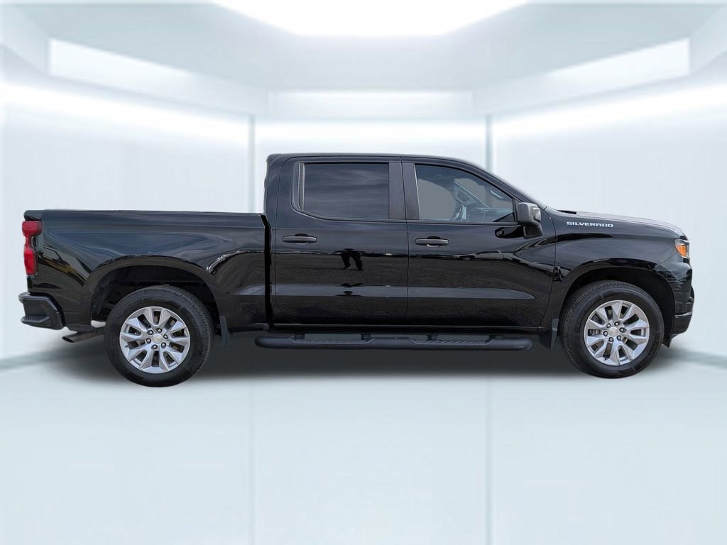 Used 2023 Chevrolet Silverado 1500 Custom image 7