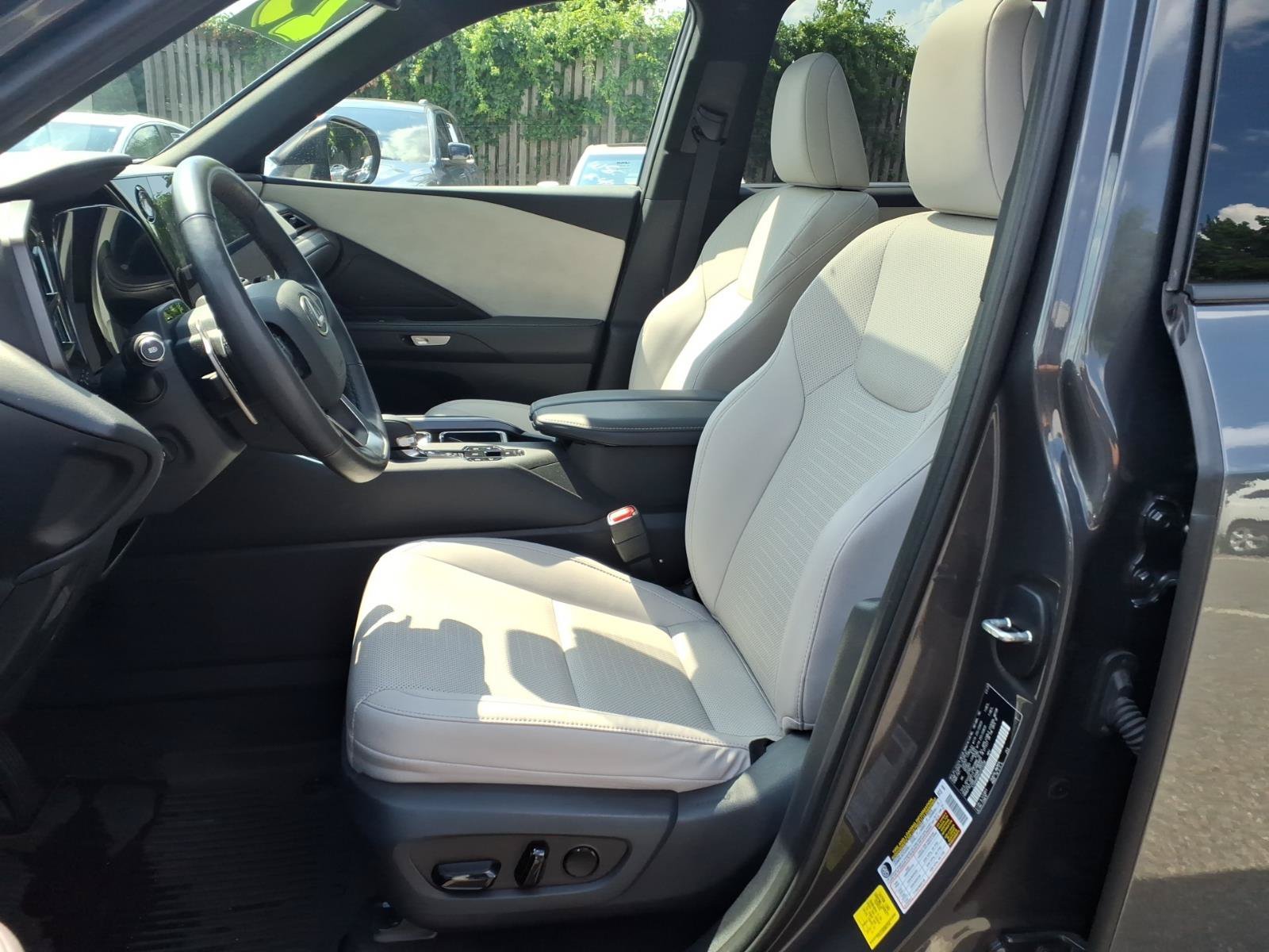 Certified 2025 Lexus TX 350 AWD w/ Technology Package image 18