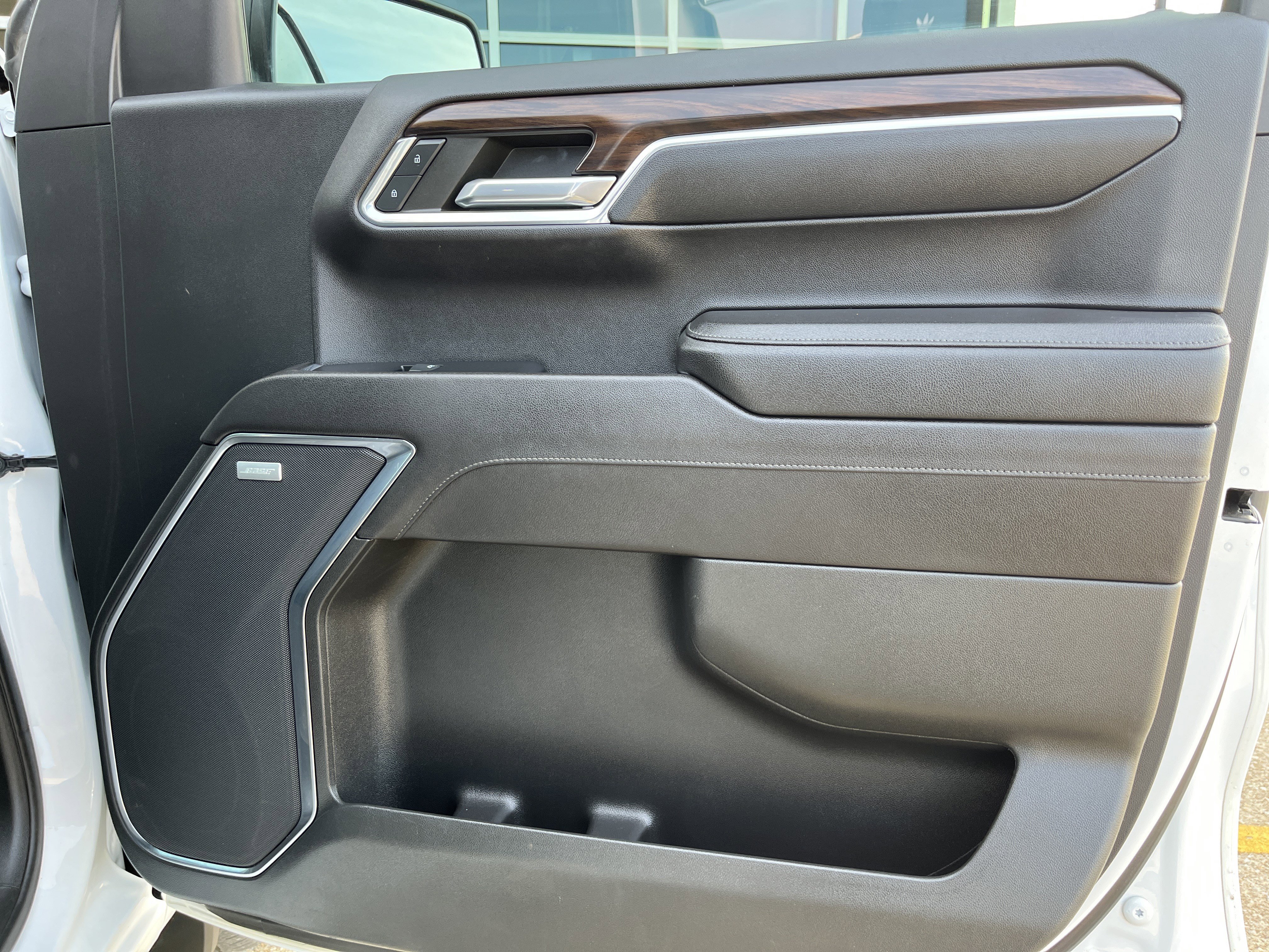 Used 2023 GMC Sierra 1500 SLT image 23