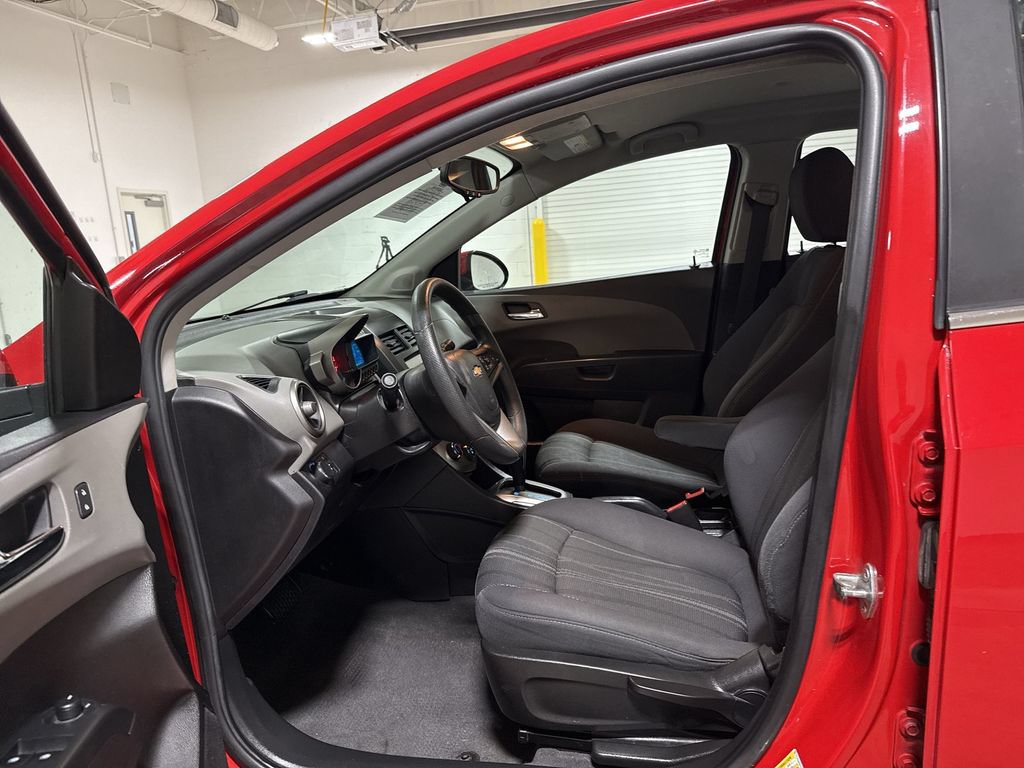 Used 2015 Chevrolet Sonic LT FWD image 18
