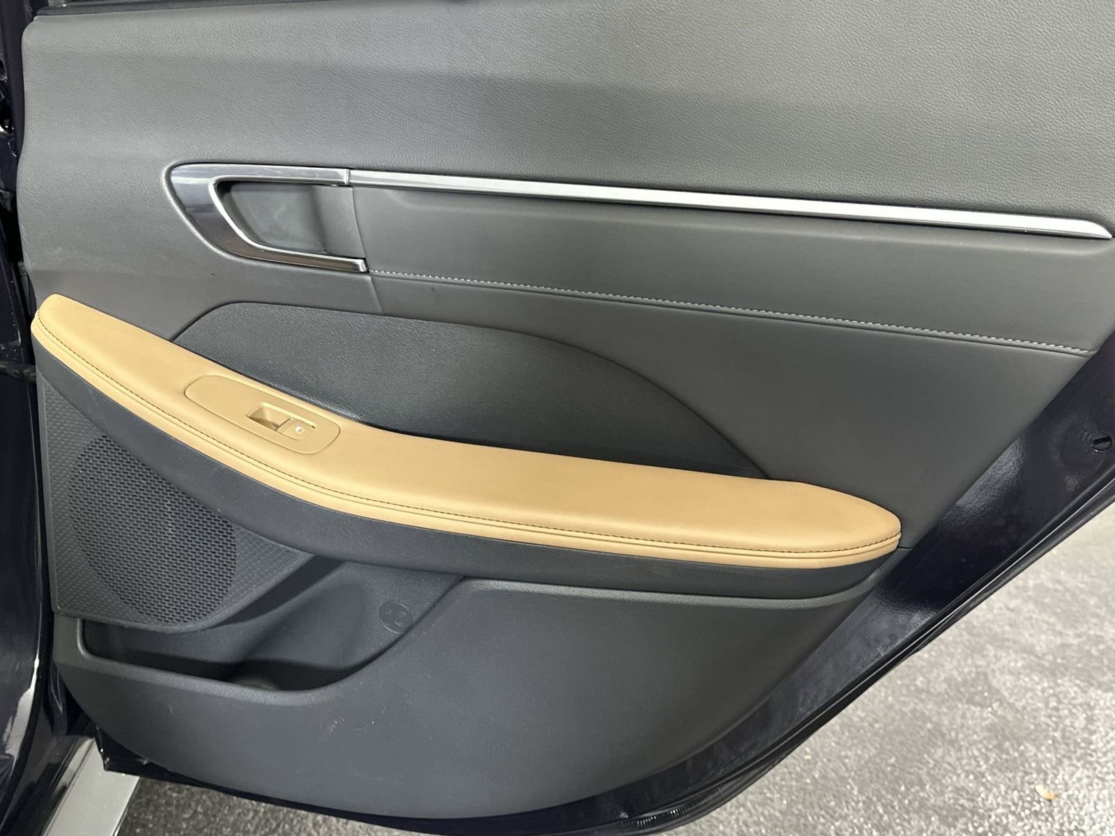 Used 2023 Hyundai Sonata Limited image 36