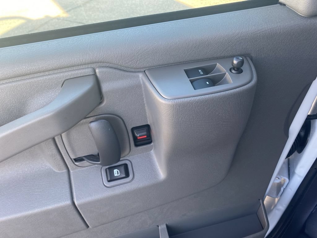 New 2025 Chevrolet Express 3500 Extended w/ Driver Convenience Package RWD image 18