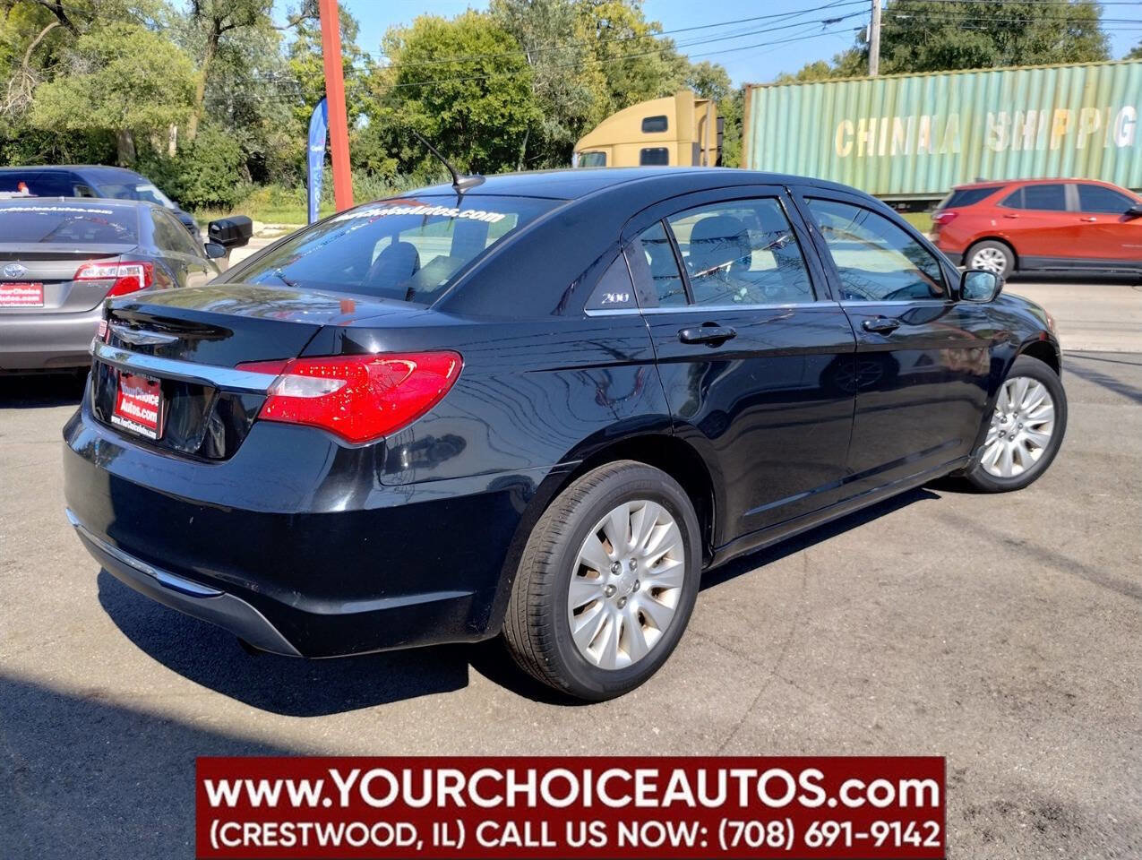 Used 2014 Chrysler 200 LX image 5