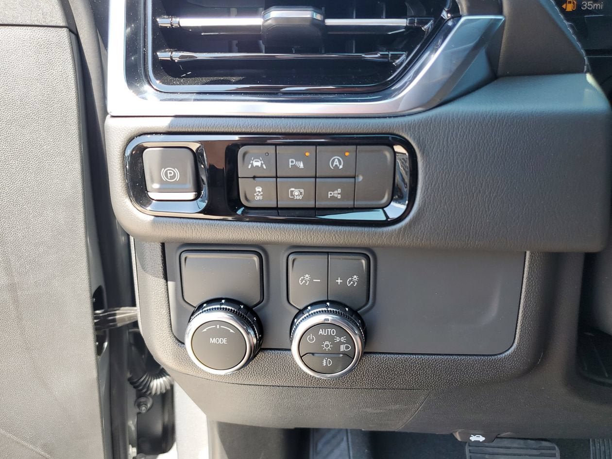 New 2026 GMC Yukon XL Denali RWD image 29