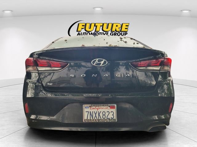 Used 2018 Hyundai Sonata SE w/ Winter Weather Package image 4