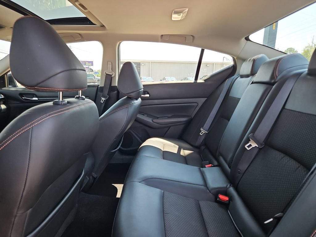 Used 2020 Nissan Altima 2.5 SR w/ Premium Package AWD/4WD image 29