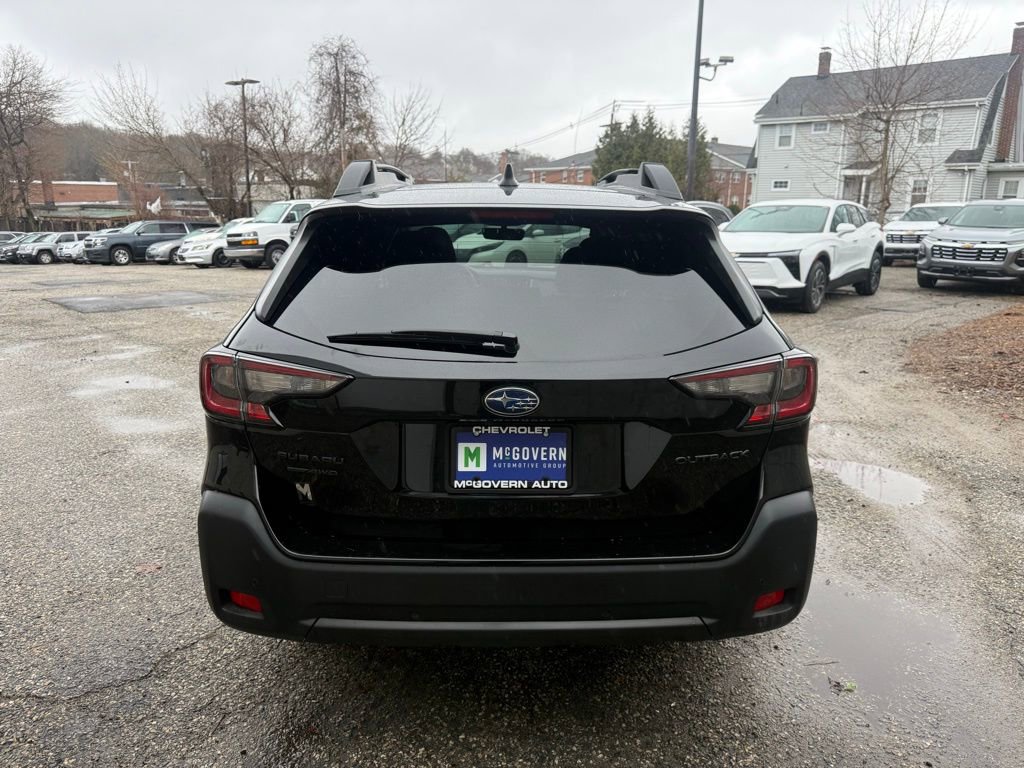 Used 2024 Subaru Outback Onyx Edition image 4