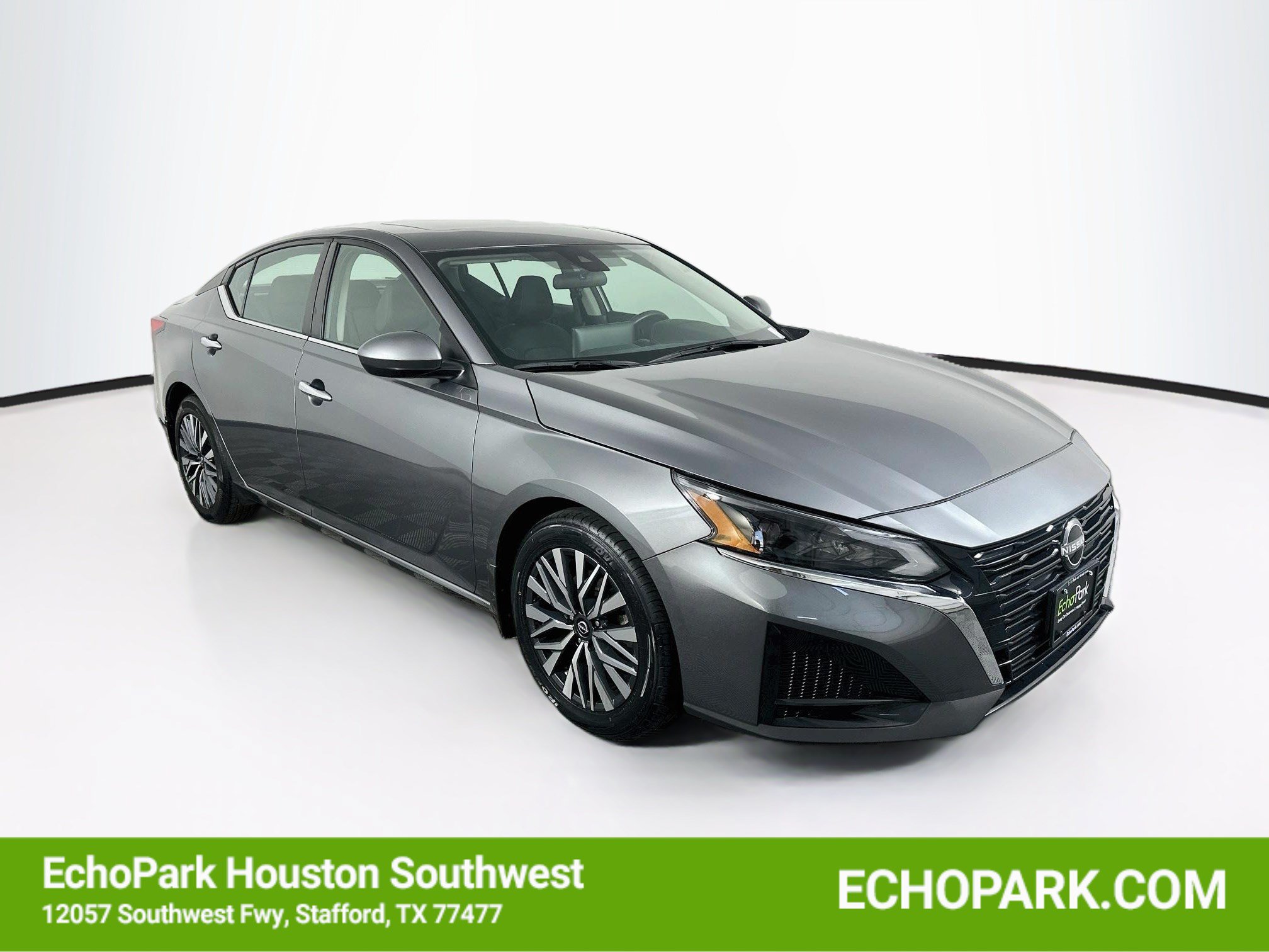 Used 2024 Nissan Altima 2.5 SV w/ SV Premium Package