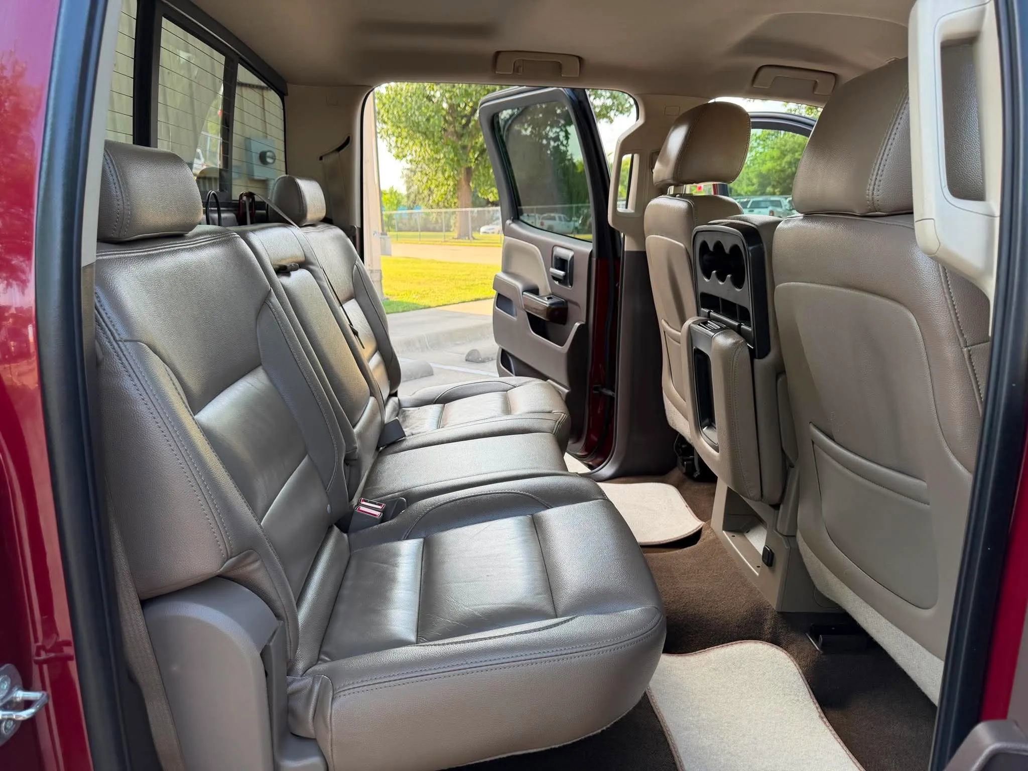 Used 2015 Chevrolet Silverado 1500 LT w/ Texas Edition, 1LT Trim RWD image 25