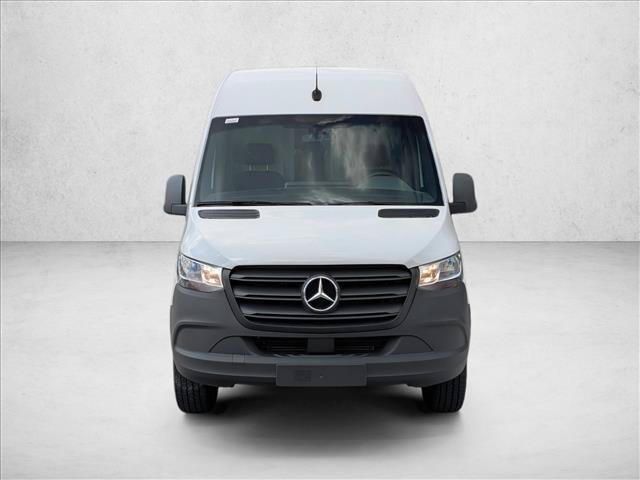 Used 2021 Mercedes-Benz Sprinter 2500 video 2