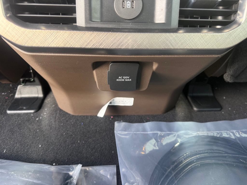 New 2026 Ford F250 King Ranch w/ Chrome Package AWD/4WD image 48